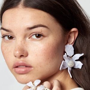 Lele Sadoughi Crystal Lily earrings